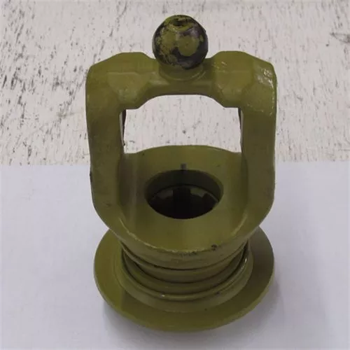 1004875 #4 MPC 1 3/8 X 6 SPLINE YOKE FOR
