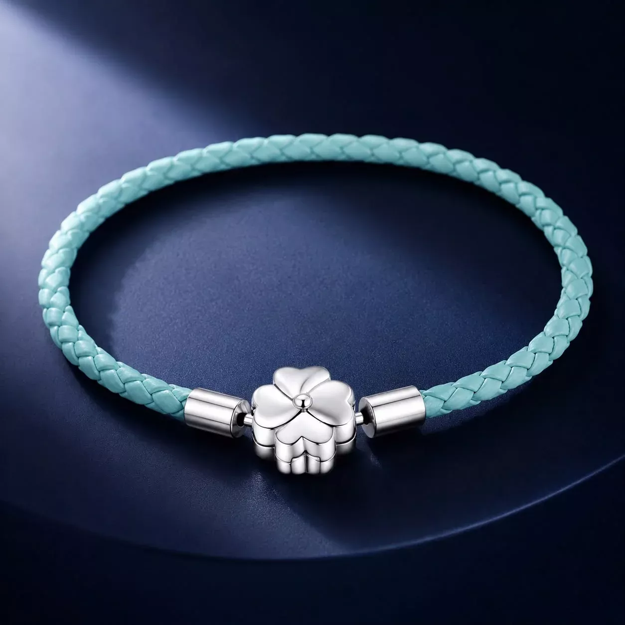 925 Sterling Silver and Leather 17cm Bracelet