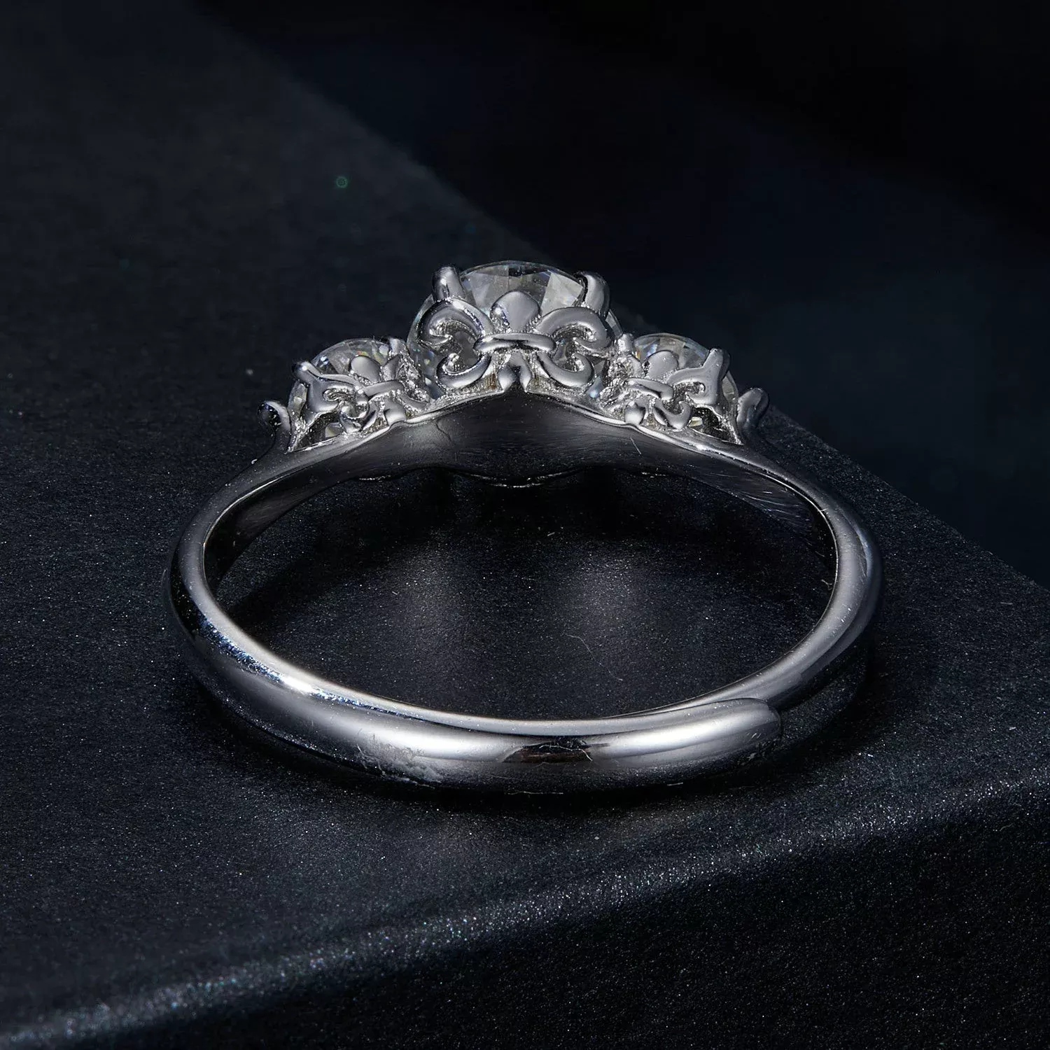 925 Sterling Silver Moissanite 6.5mm 1ct Ring, Size E for Women