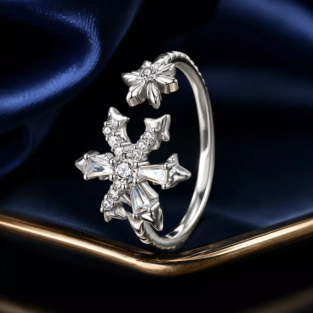 925 Sterling Silver Ring with White Gold Plating and CZ for Women