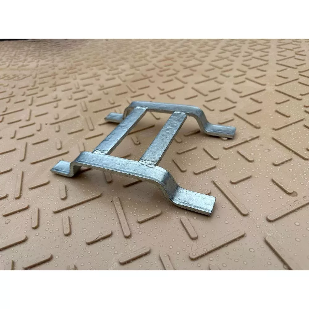 Ground Protection Mat 4-Way Over Mount Connector